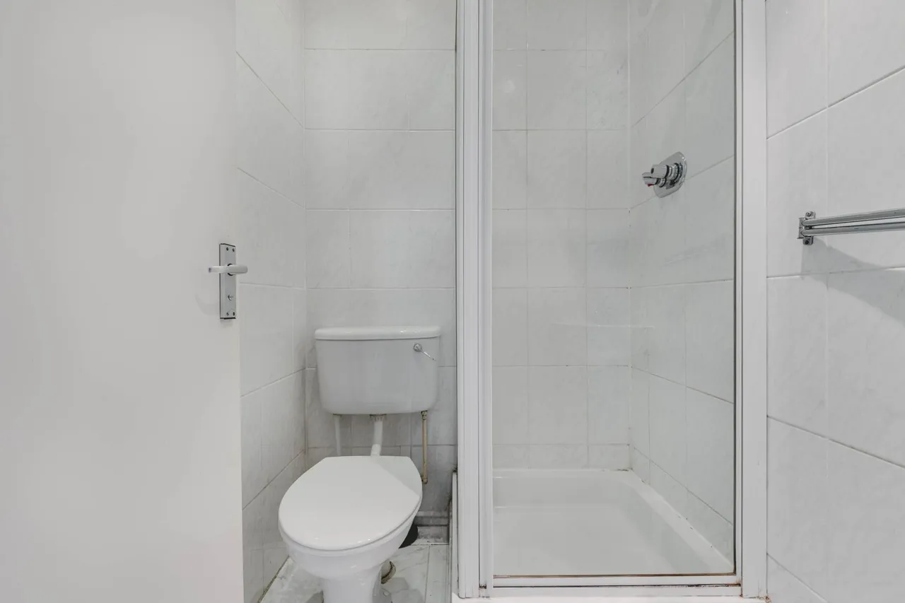 Howards Lane, Putney, SW15 6QF, photo 10