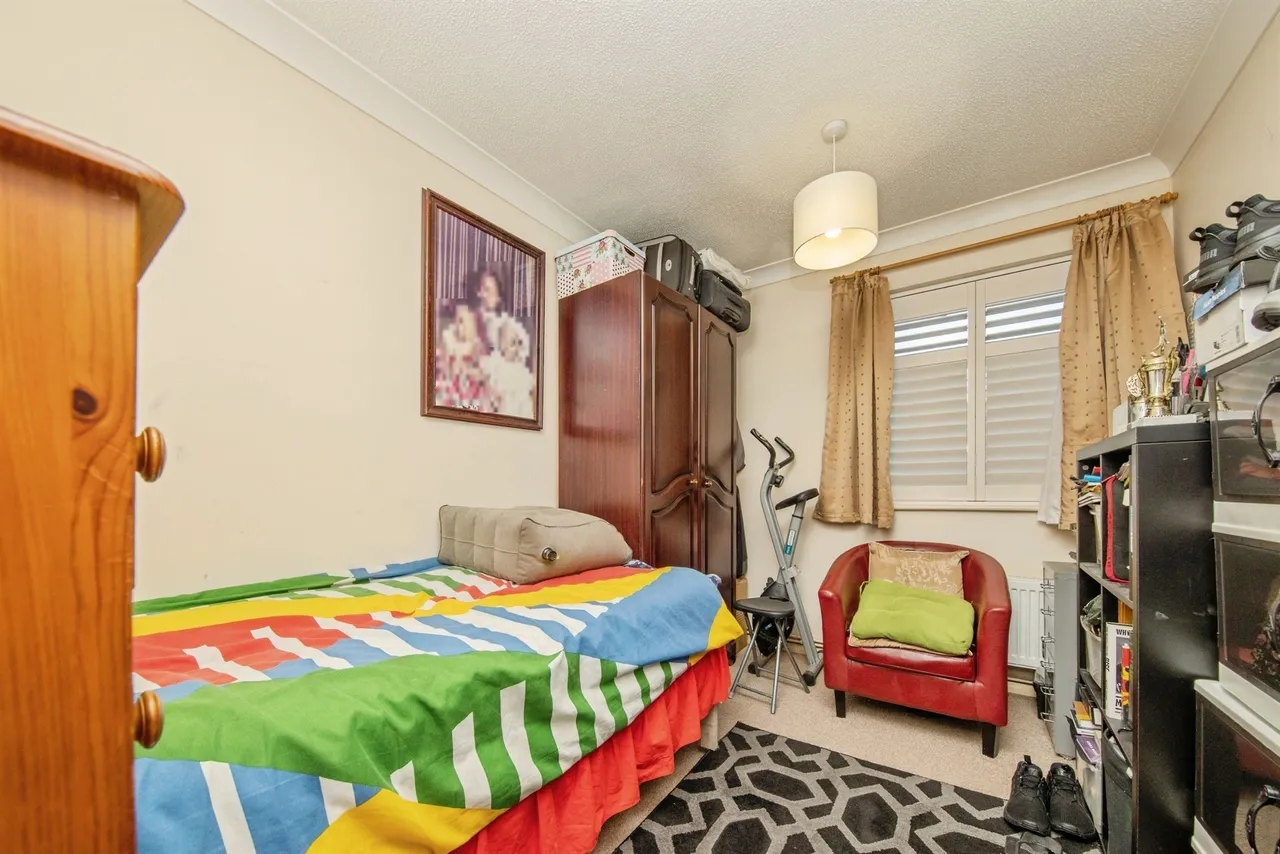 Holmwood Close, Clacton-On-Sea, CO16, photo 10