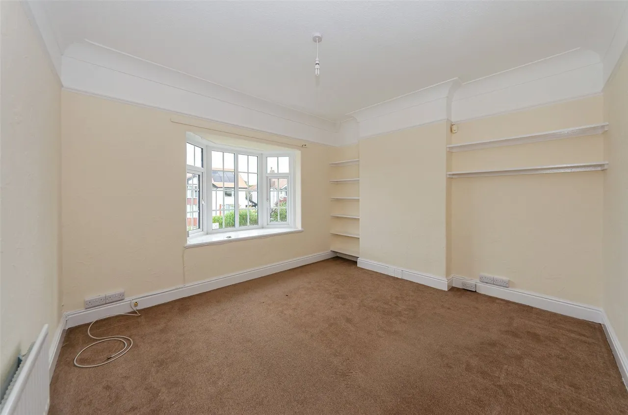 Whitehall Road, Rhos on Sea, photo 10