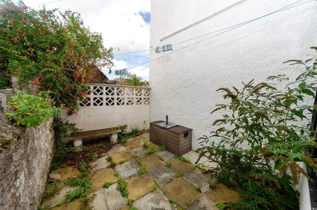 Whitehall Road, Rhos on Sea, photo 16