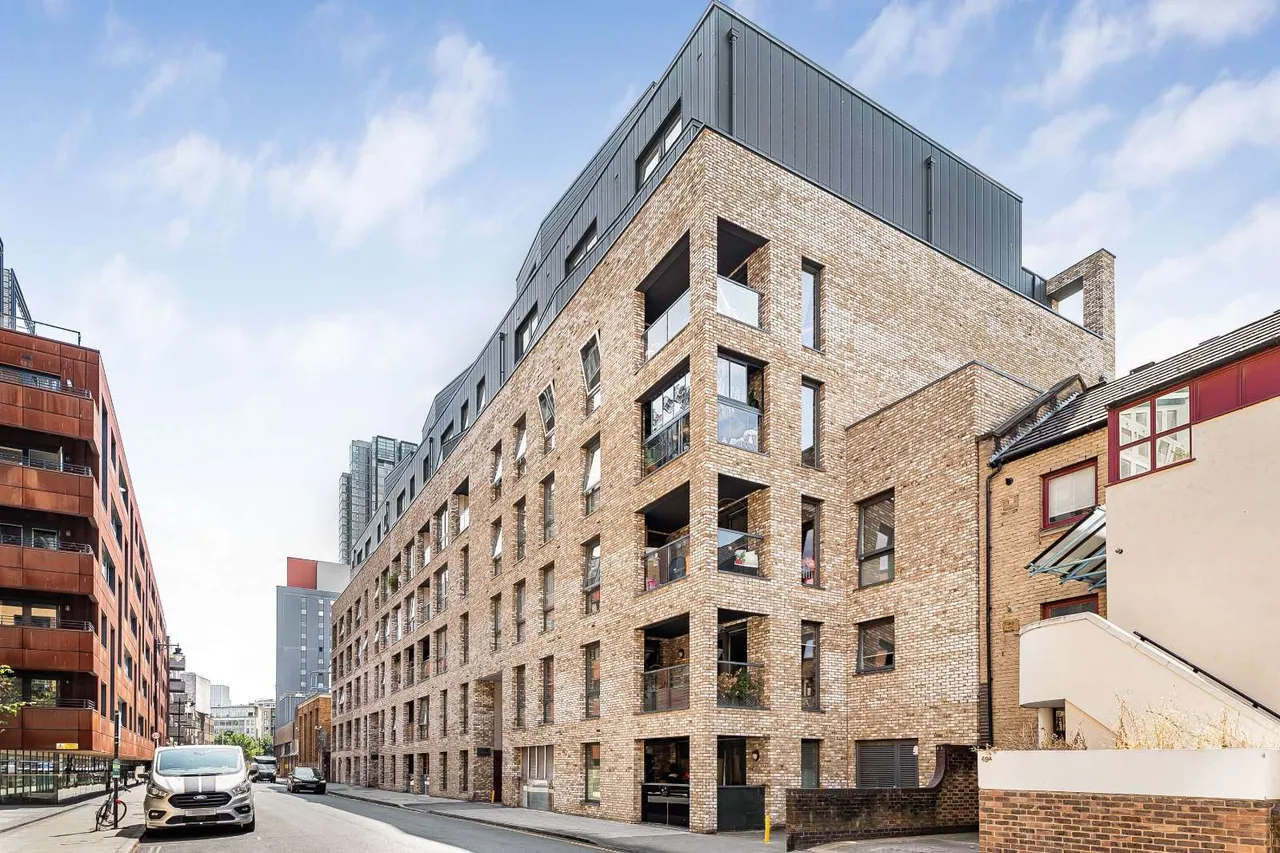 3 bed flat to rent — Wharf Road, London, N1 7GY