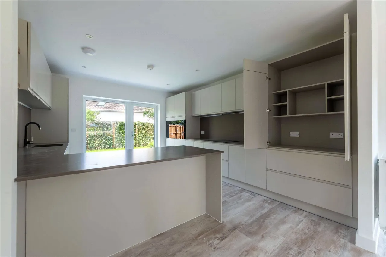 Victoria Road, Horwich, BL6, photo 2