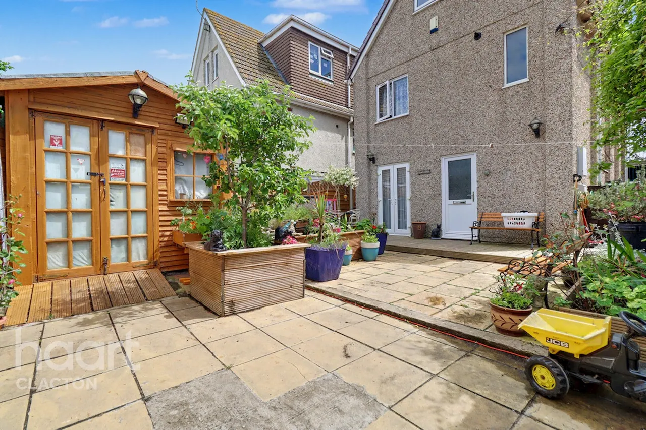 Sea Cornflower Way, Clacton-On-Sea, CO15, photo 23