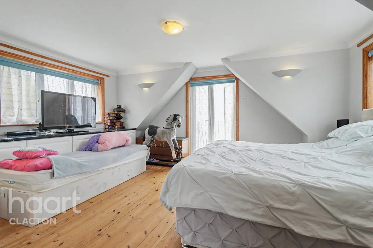 Sea Cornflower Way, Clacton-On-Sea, CO15, photo 10