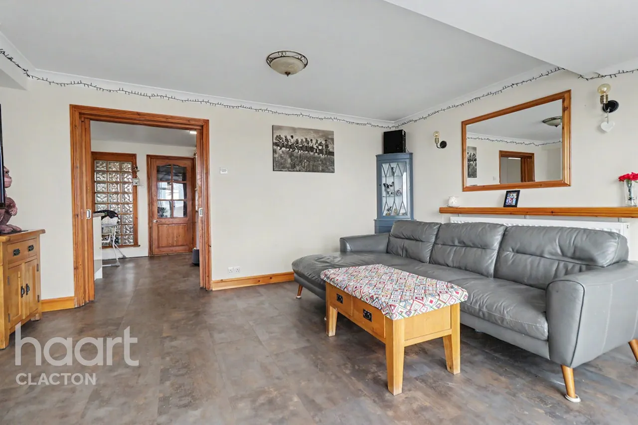 Sea Cornflower Way, Clacton-On-Sea, CO15, photo 4