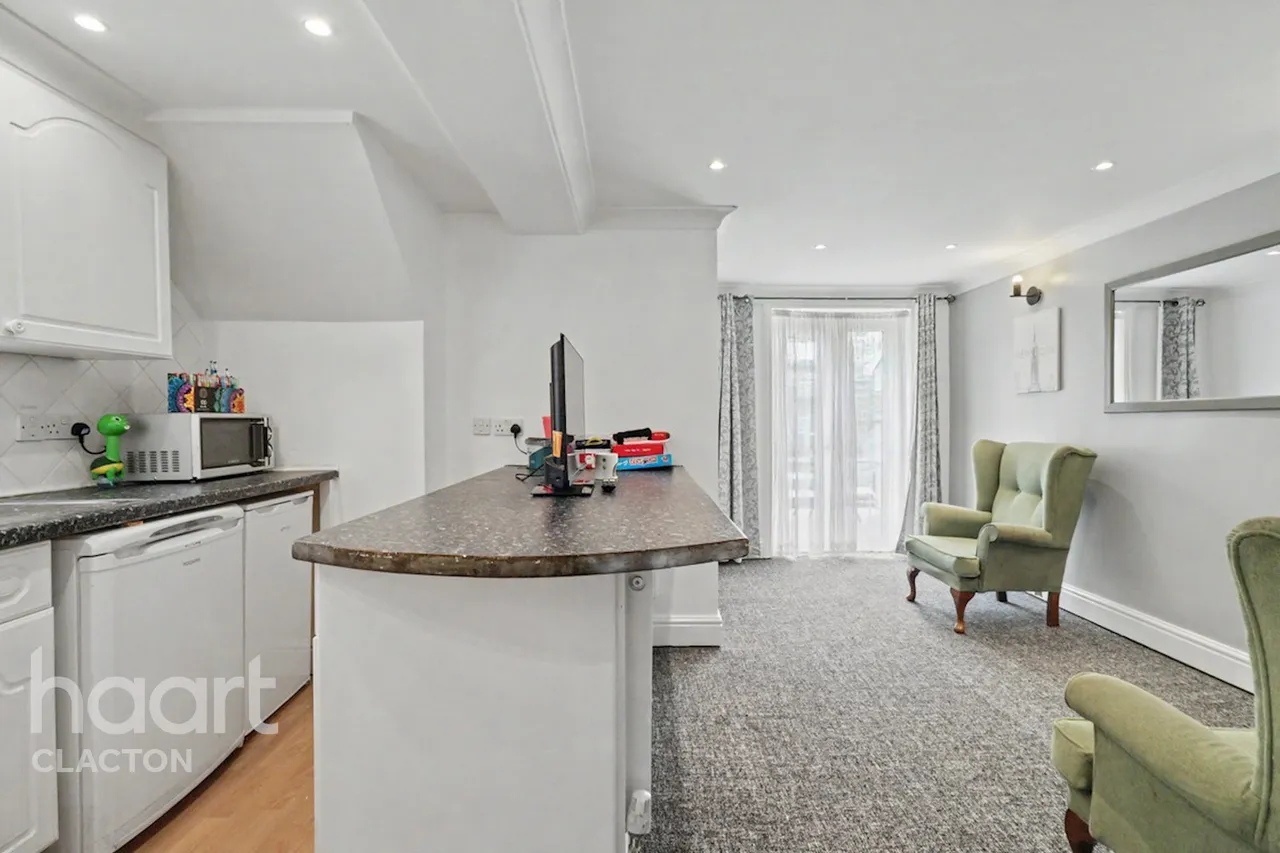 Sea Cornflower Way, Clacton-On-Sea, CO15, photo 15
