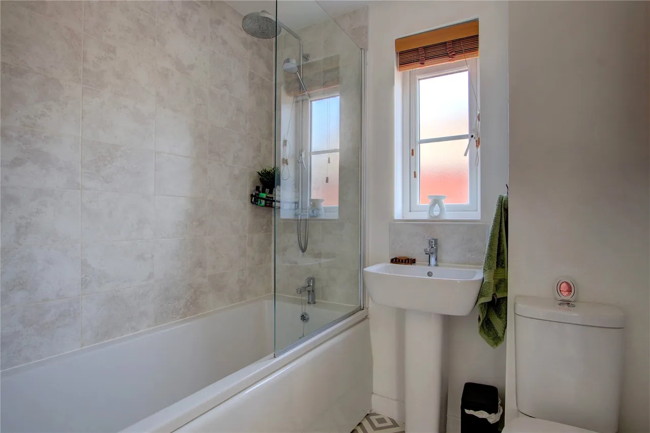 Badger End, Droitwich, Worcestershire, WR9 7FJ, photo 11