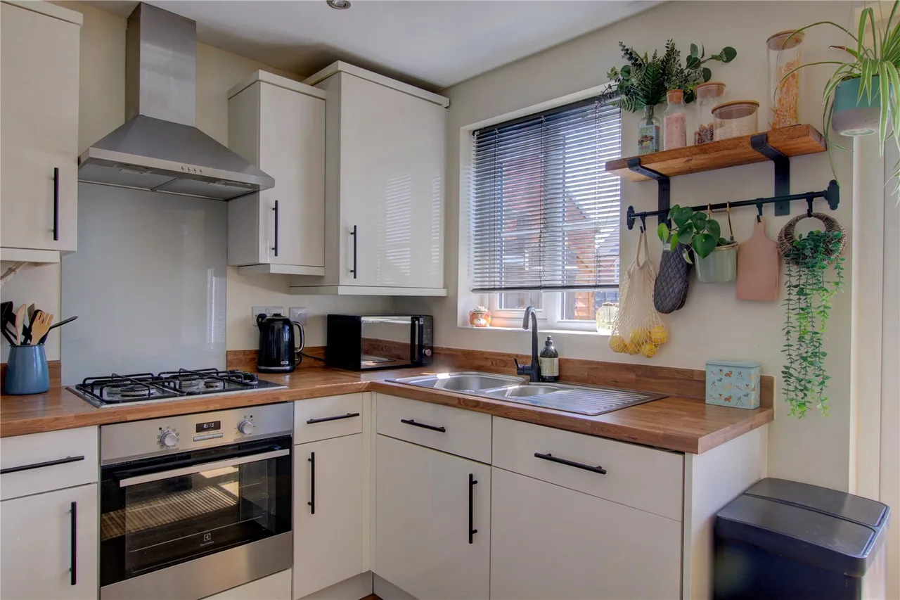 Badger End, Droitwich, Worcestershire, WR9 7FJ, photo 6
