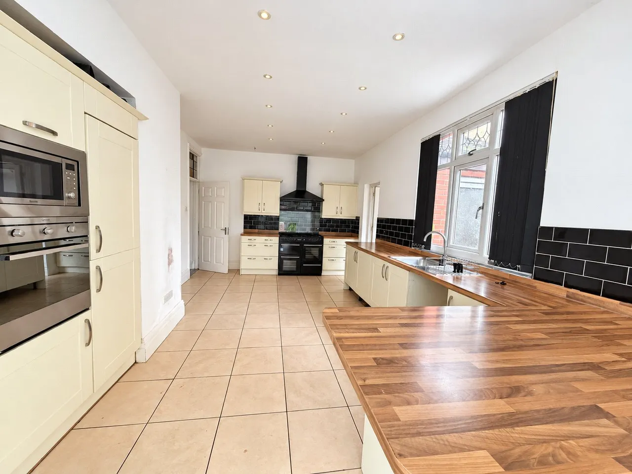 Queens Drive, Mossley Hill, L18, photo 12
