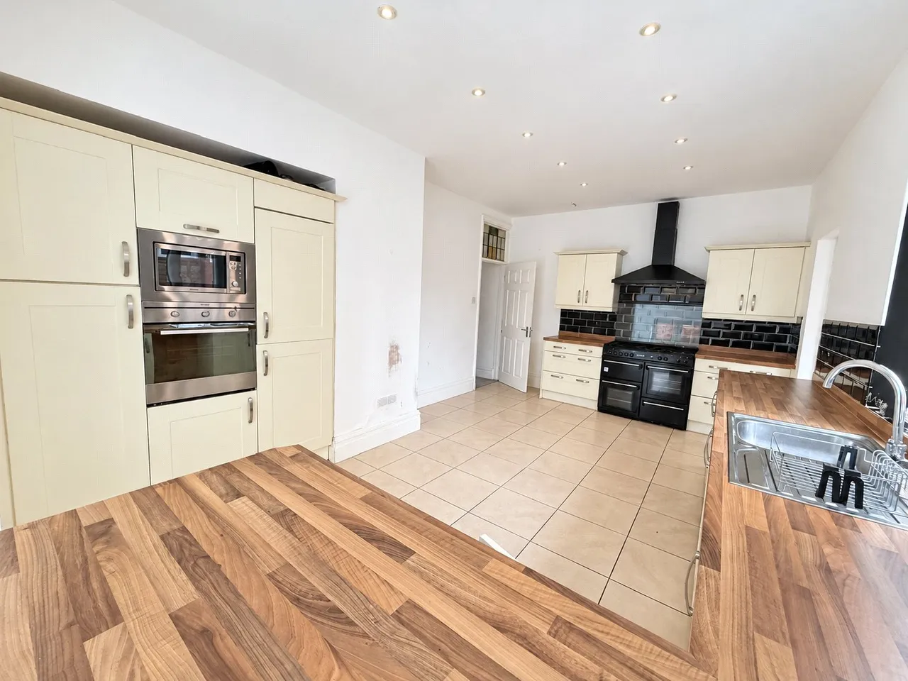 Queens Drive, Mossley Hill, L18, photo 8