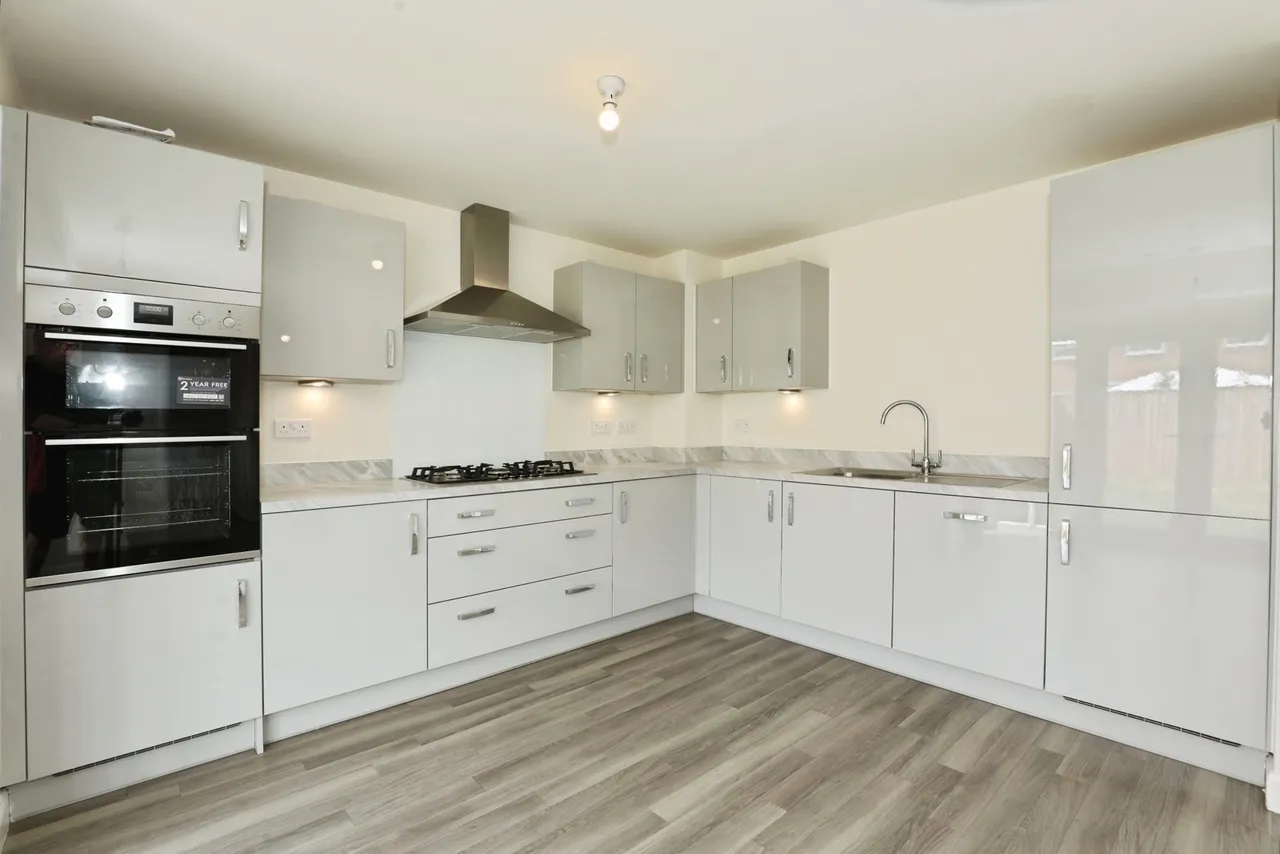 Joseph Lucas Road, Crewe, Cheshire, CW1, photo 5