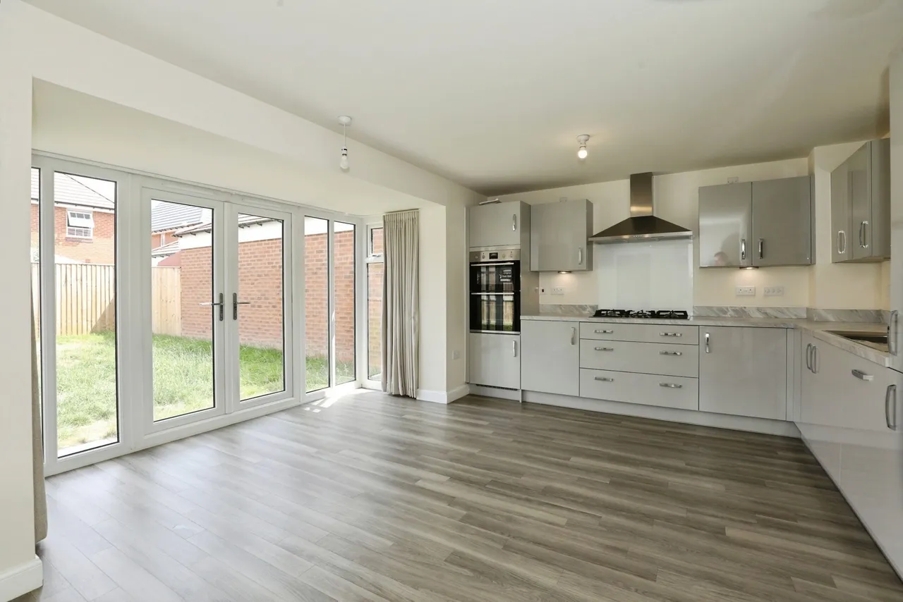 Joseph Lucas Road, Crewe, Cheshire, CW1, photo 3