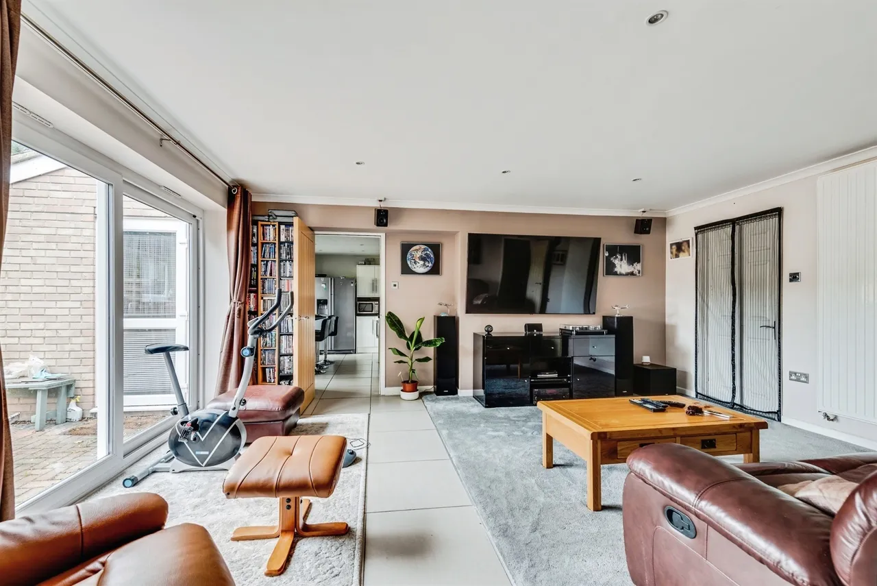 Caldecott Close, ABINGDON, photo 9