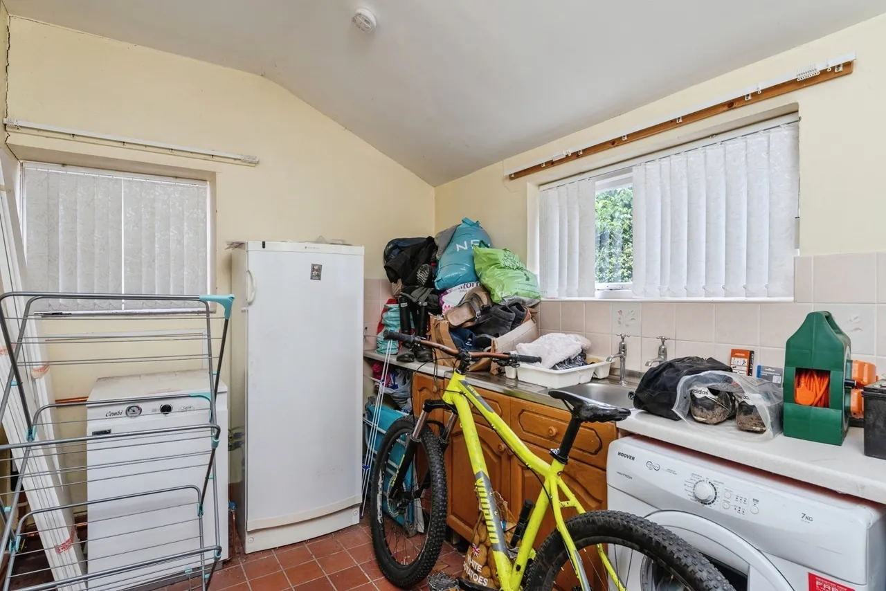 Bryntirion Road, Bagillt, CH6, photo 15