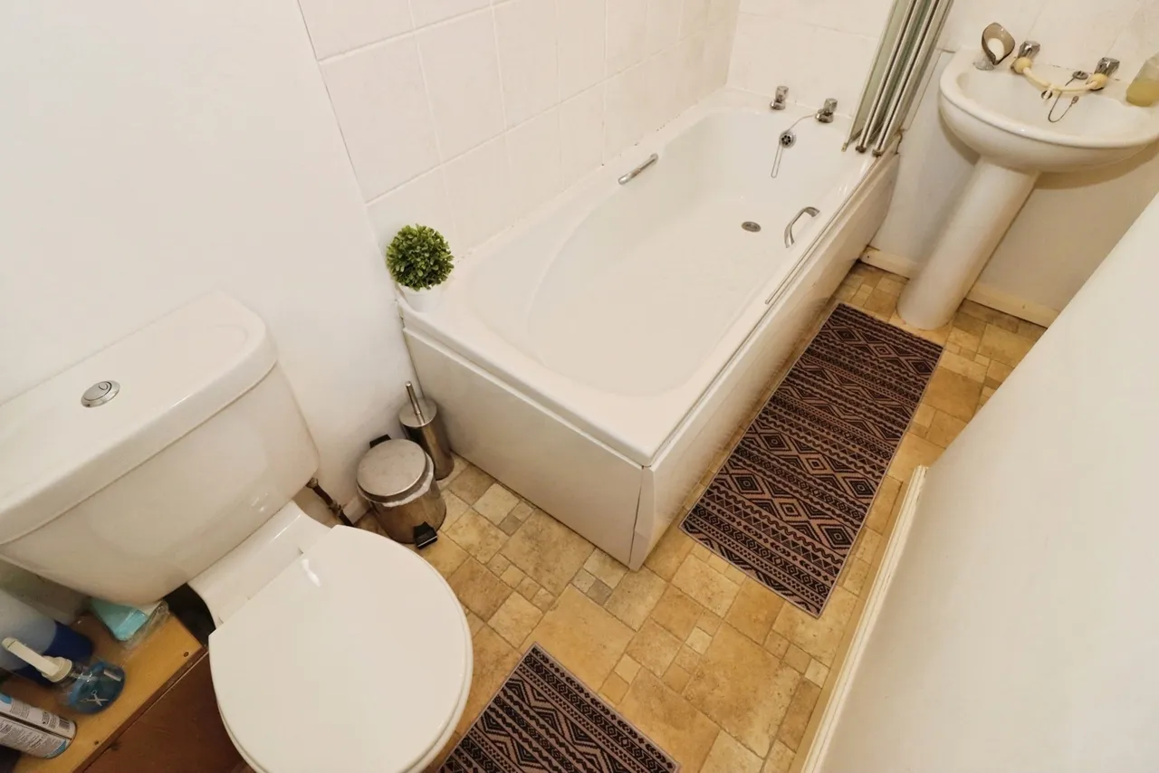 Briar Walk, Bristol, BS16, photo 15