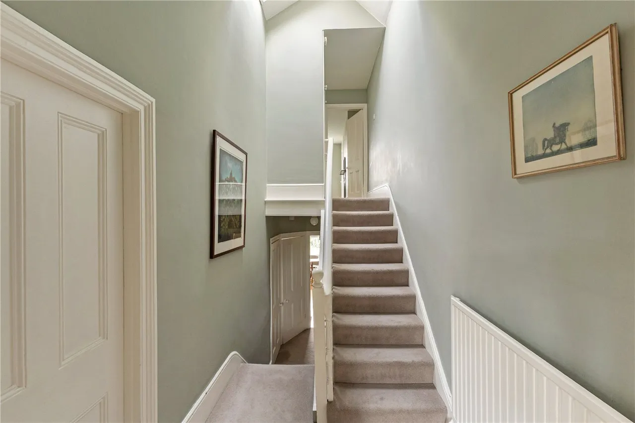 Iveley Road, London, SW4, photo 7