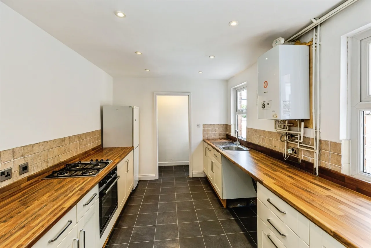 Salisbury Street, Chester, photo 7