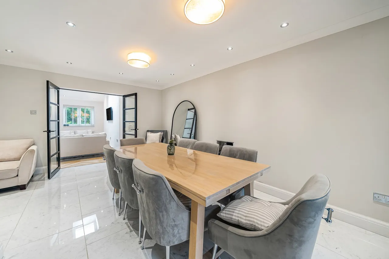 Deansfield, Caterham, CR3 6BL, photo 6