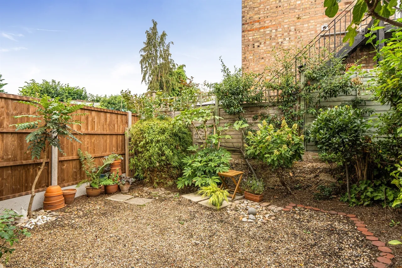 Kimberley Gardens, Enfield, EN1, photo 8