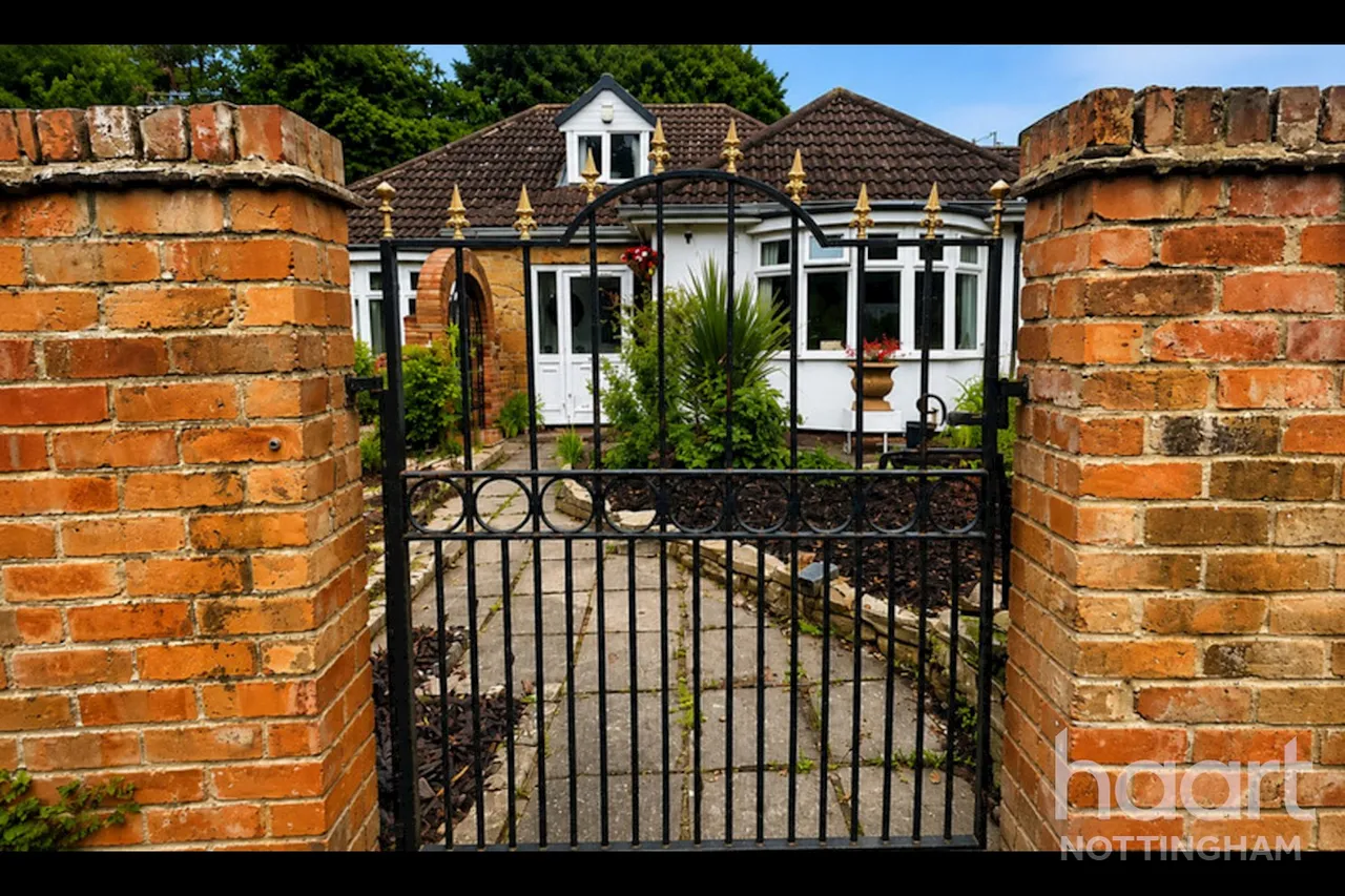 Bassingfield, NG12, photo 16