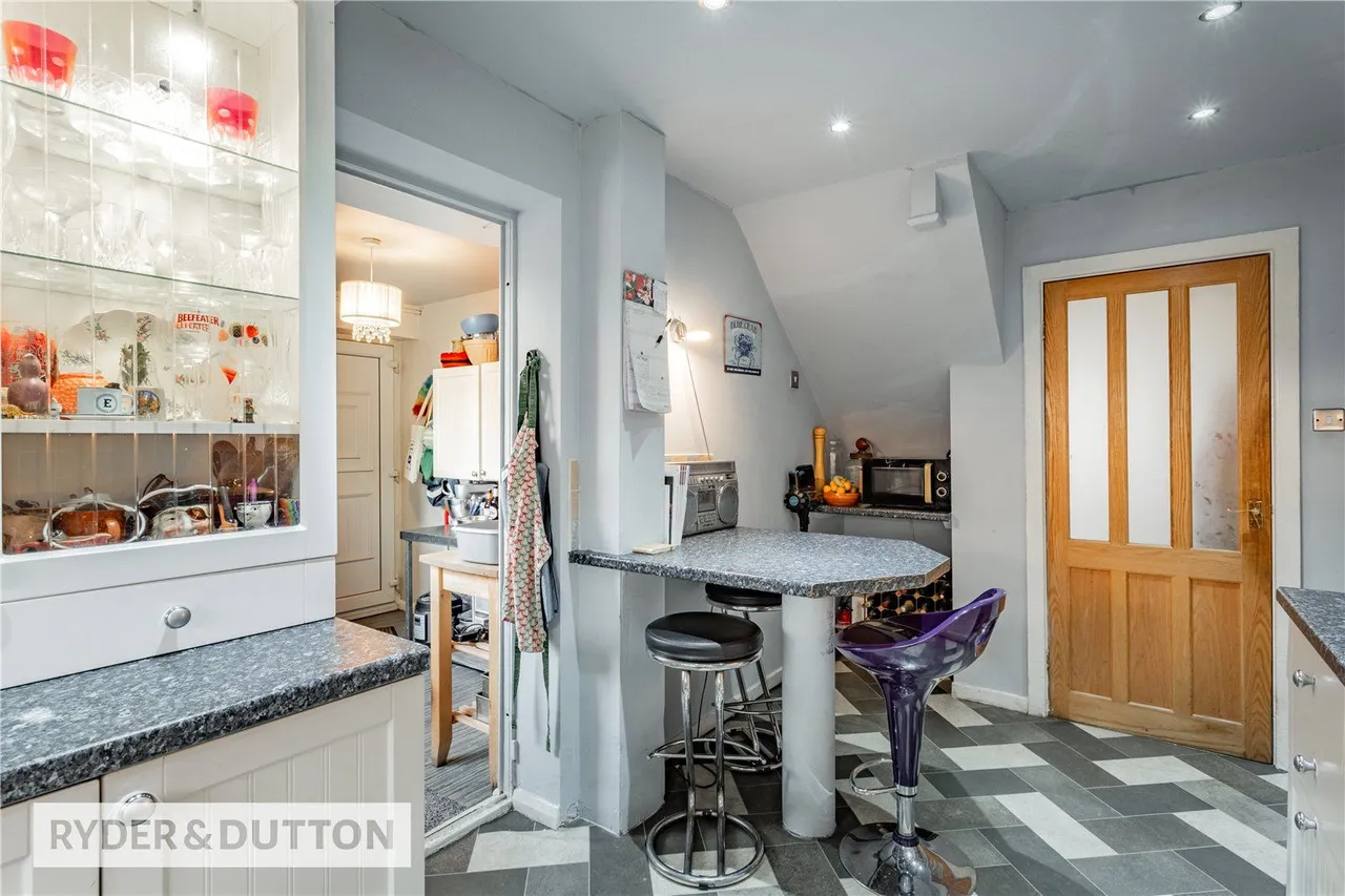 Broadoak Road, Bamford, OL11, photo 9