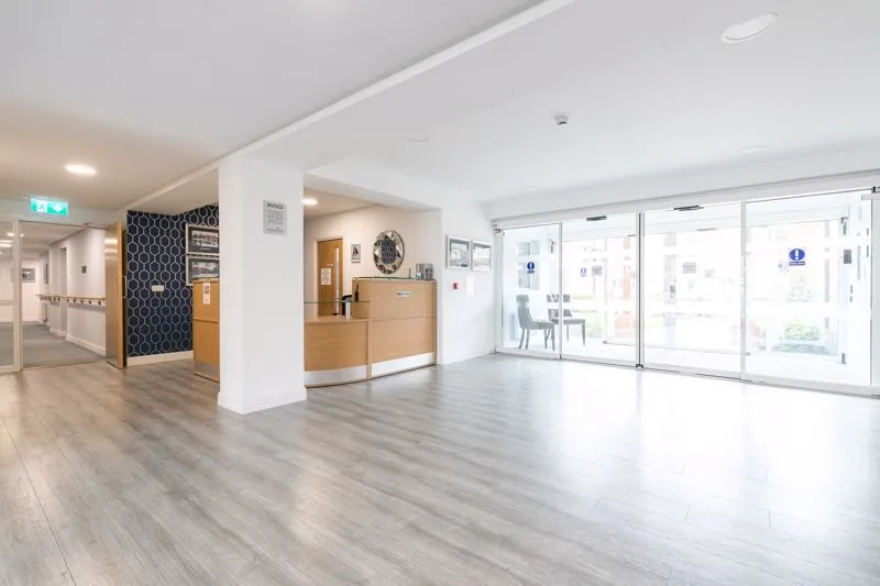 Churchfield Road, Walton-On-Thames KT12 2FR, photo 9