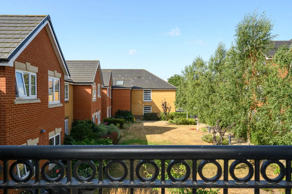 Churchfield Road, Walton-On-Thames KT12 2FR, photo 7