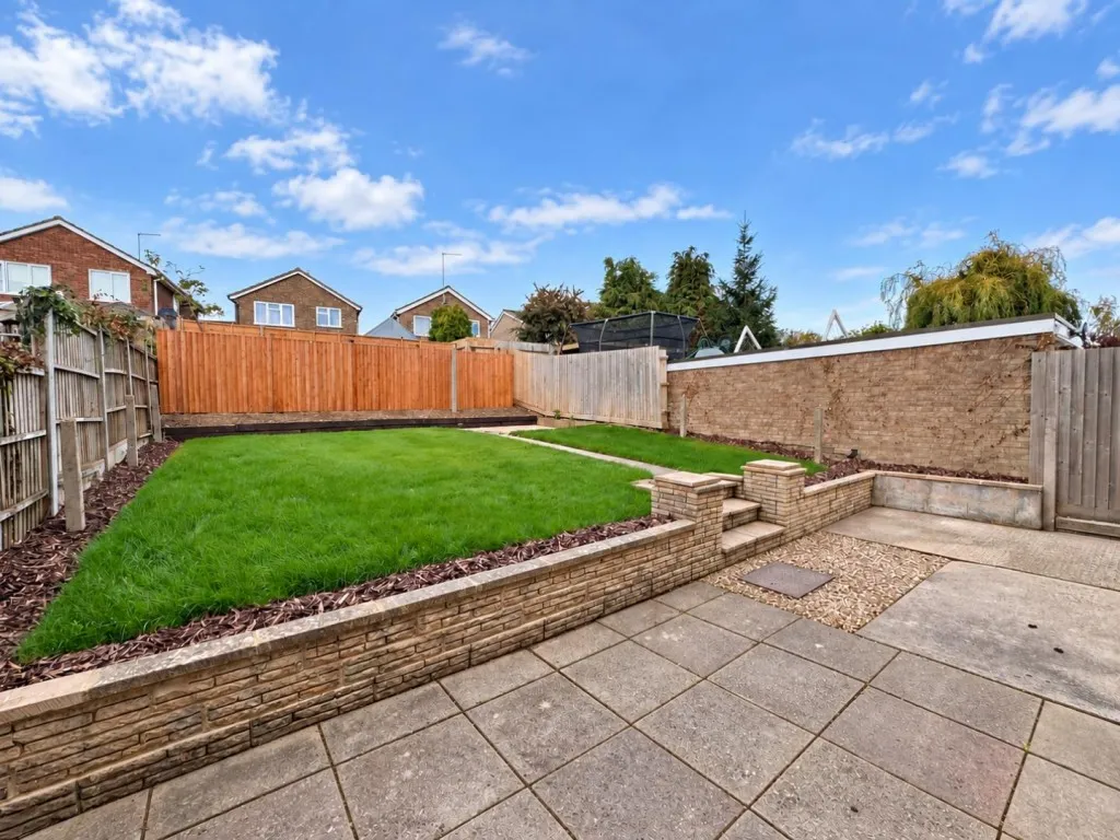 Georges Avenue, Bugbrooke, photo 9
