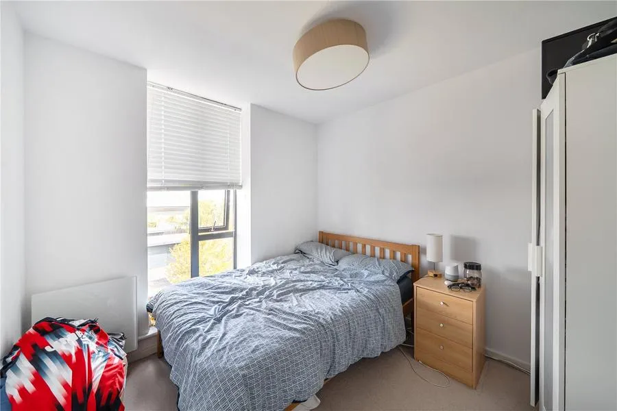 Latimer House, Angus Court, OX9, photo 15