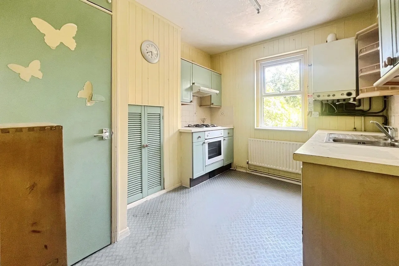 St. James Terrace, Farnham, GU9, photo 6