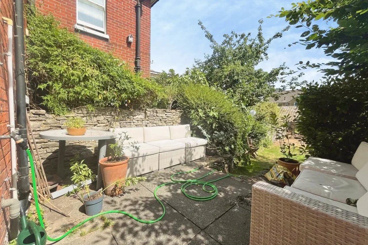 St. James Terrace, Farnham, GU9, photo 7