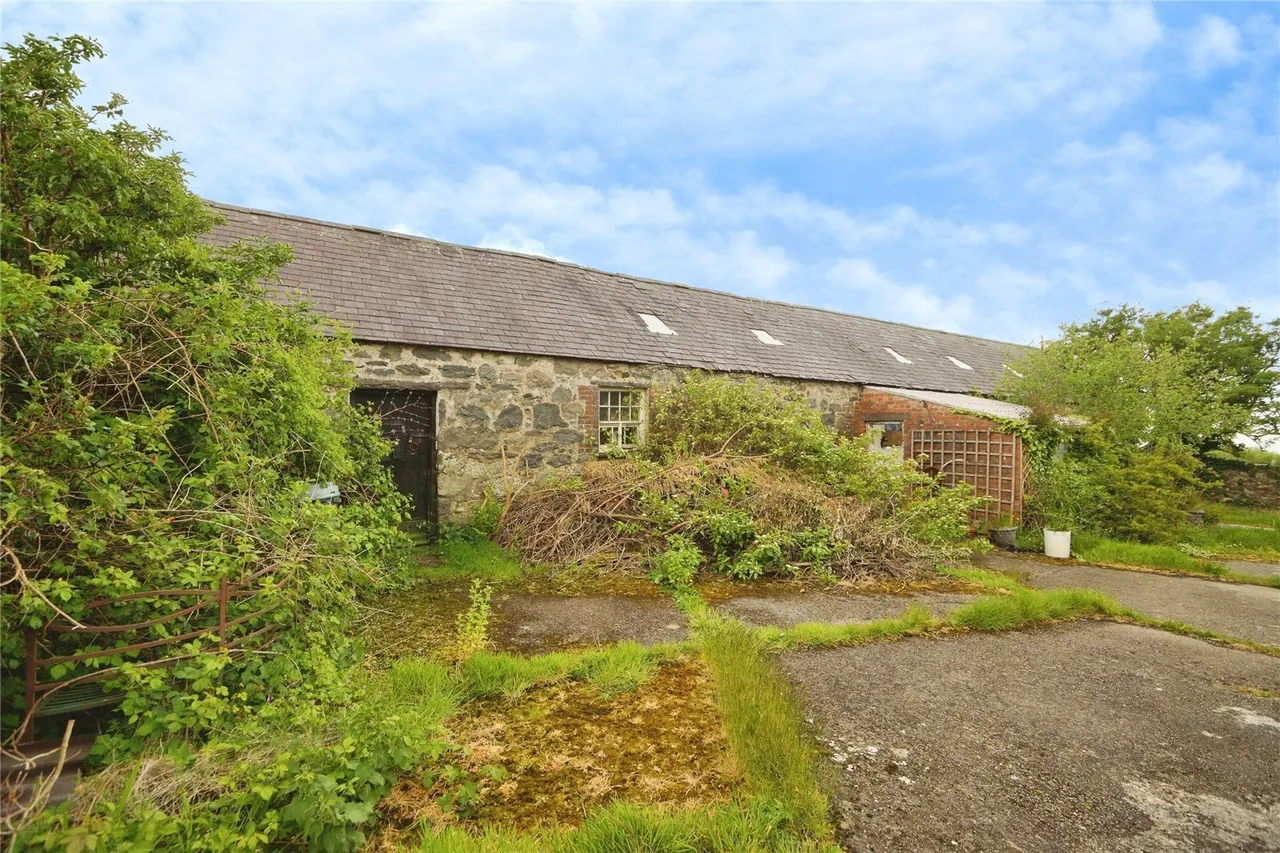 Groeslon, Caernarfon, LL54, photo 25