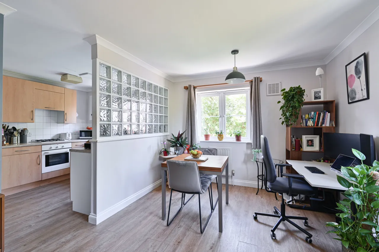 Flat 4, 117 Leigham Court Road, London, photo 7