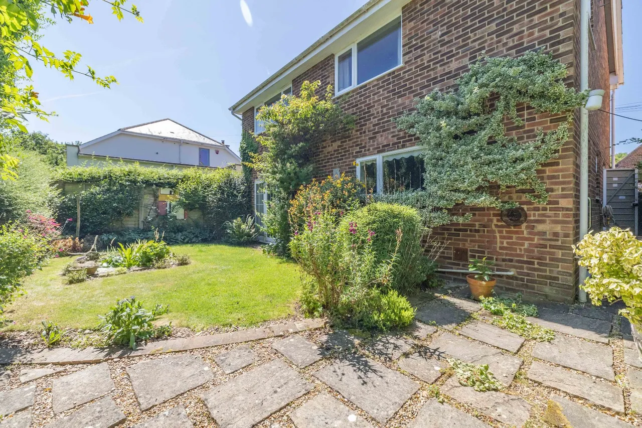 Cossington Road, Canterbury, CT1, photo 12