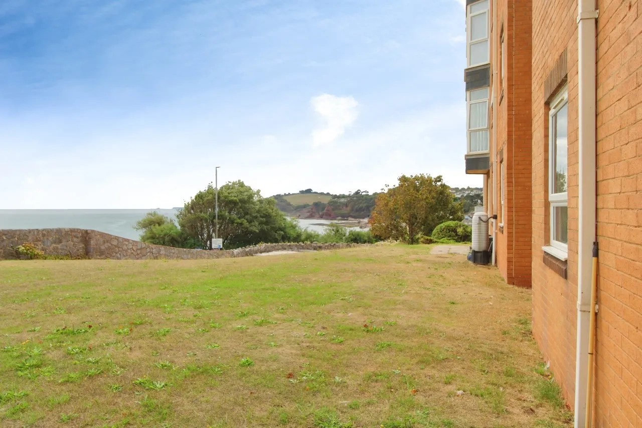 East Cliff Road, Dawlish, EX7, photo 18