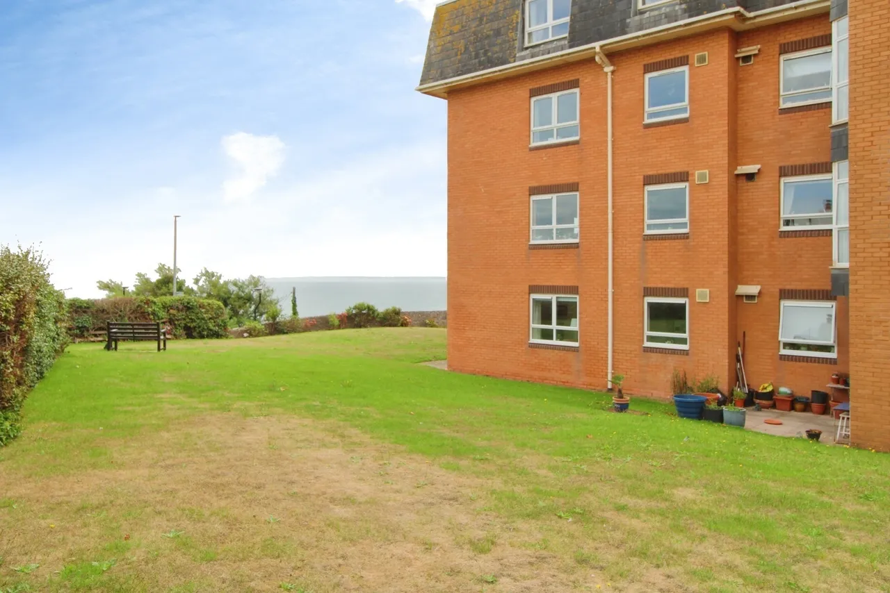 East Cliff Road, Dawlish, EX7, photo 16