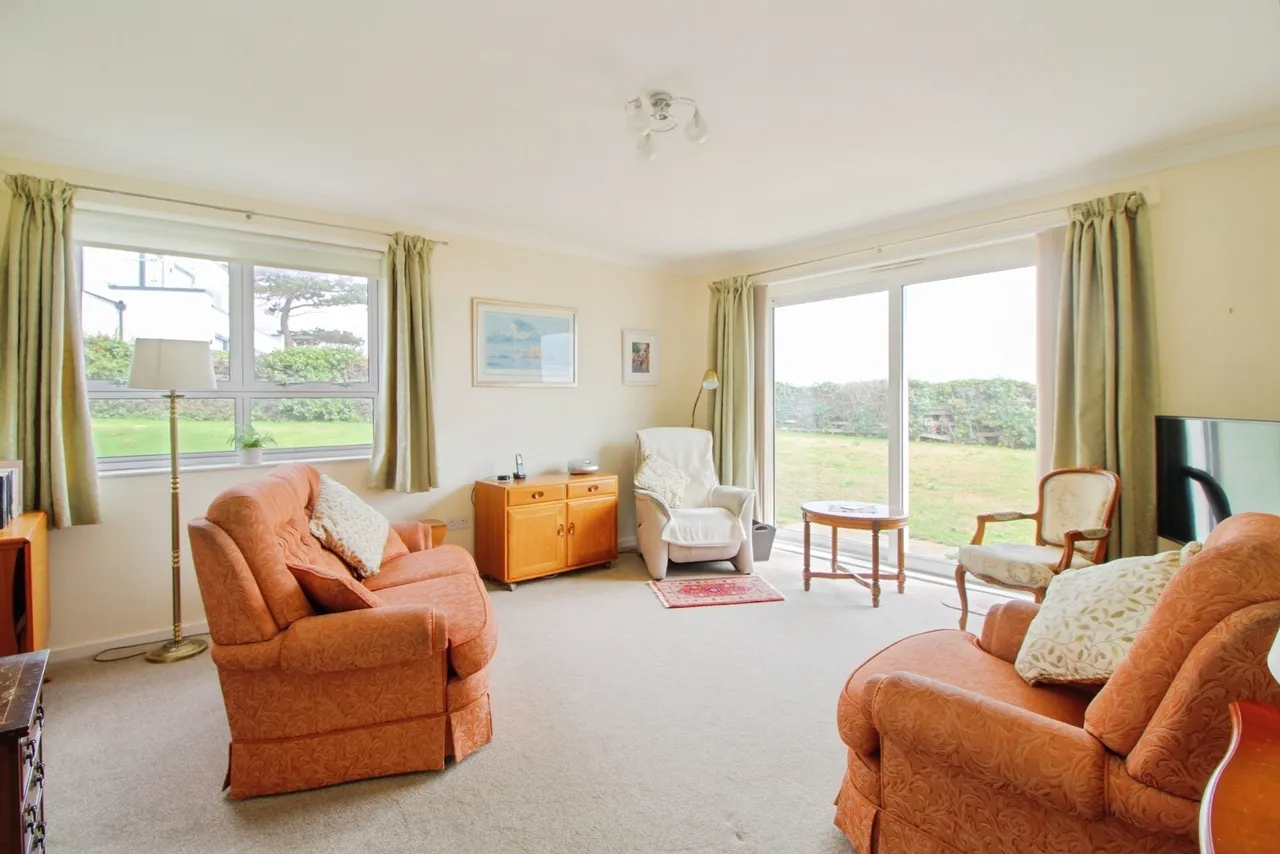 East Cliff Road, Dawlish, EX7, photo 3