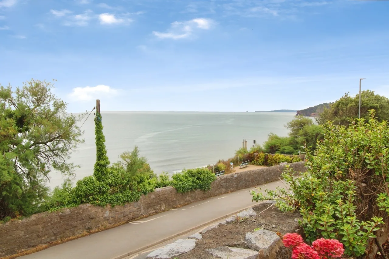 East Cliff Road, Dawlish, EX7, photo 17