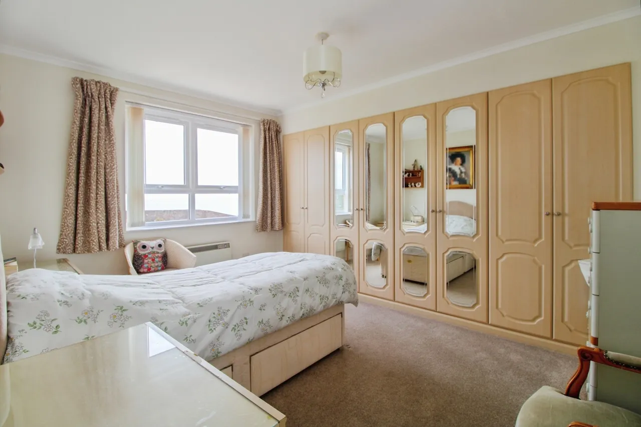 East Cliff Road, Dawlish, EX7, photo 8