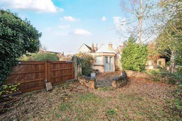 New Road, Bampton, OX18, photo 10