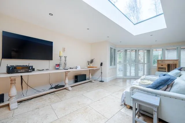 New Road, Bampton, OX18, photo 18