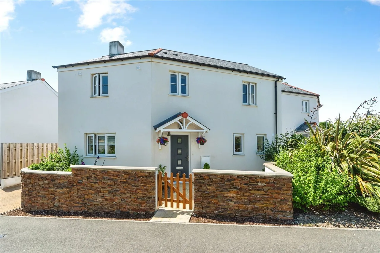 3 bed house for sale, Trerammet Crescent, Tintagel, PL34