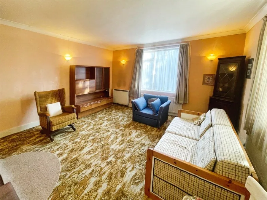 Bungalow Under Offer with 3 bedrooms in Hastingwood, Harlow, CM17, photo 5