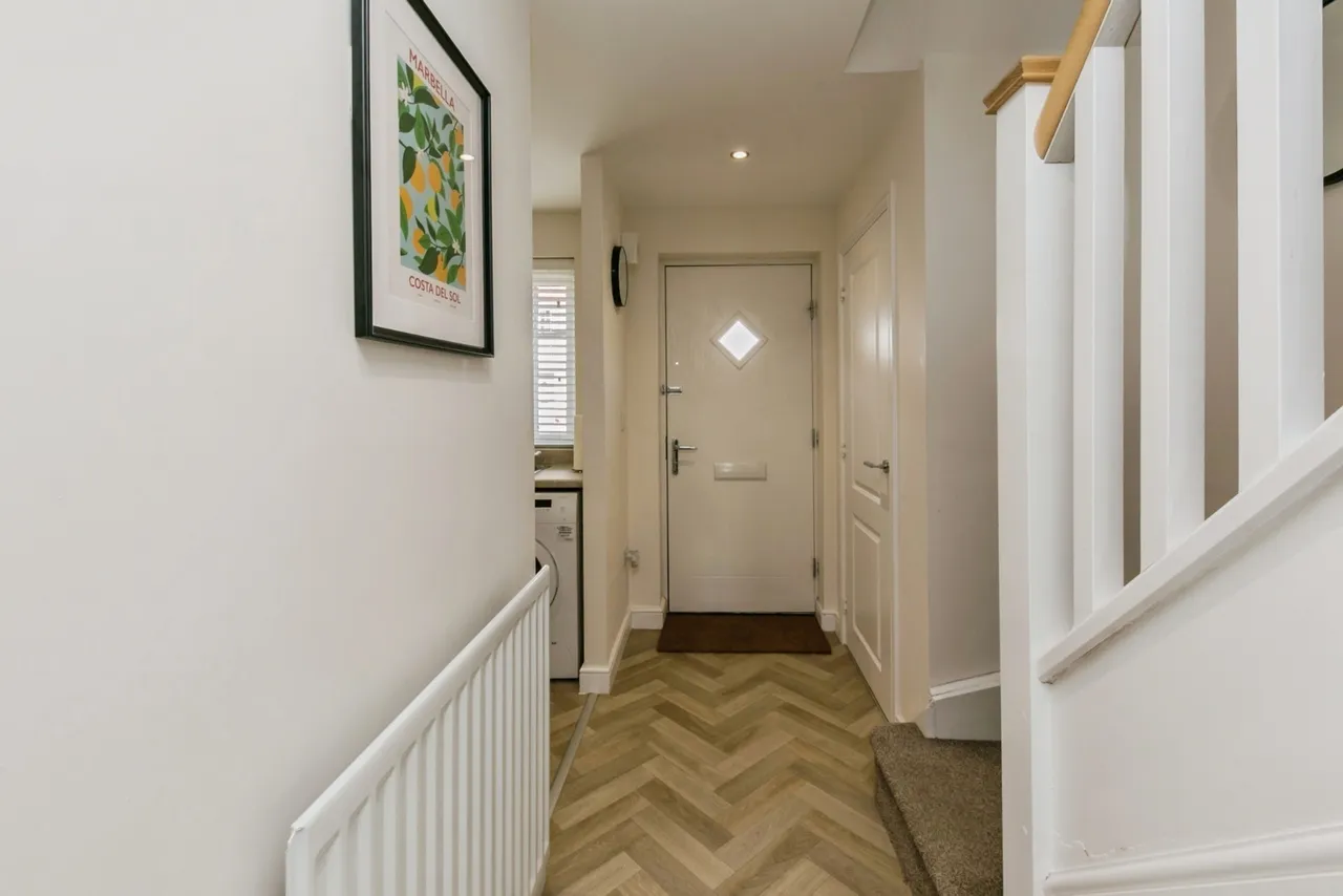 Warren Way, Hartford, Northwich, Cheshire, CW8, photo 5