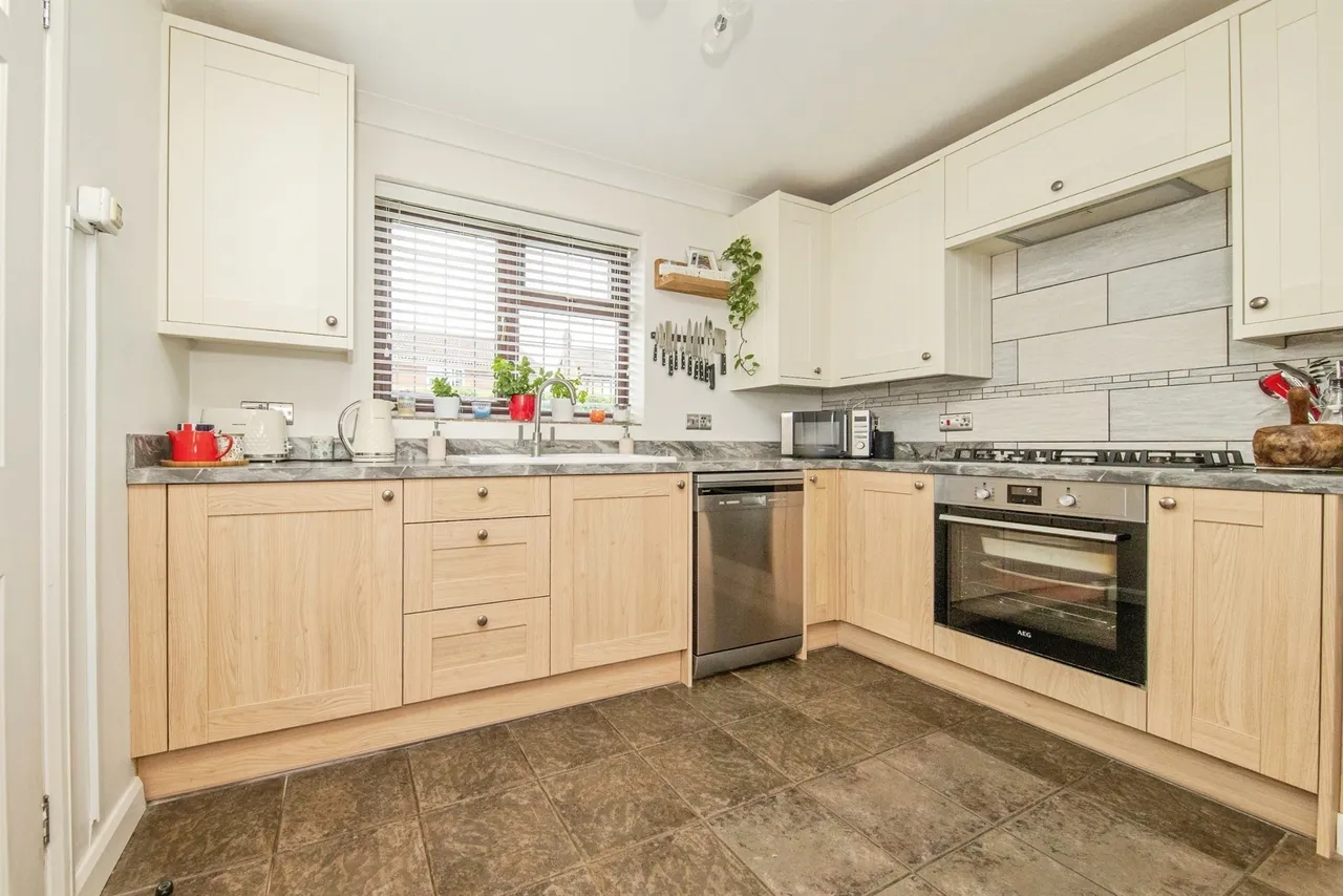 The Hornbeams, Little Oakley, Harwich, photo 5