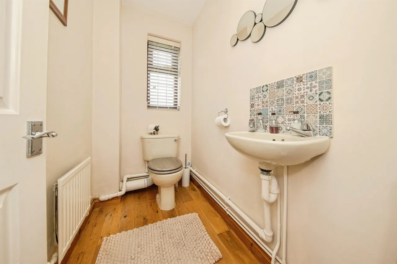 The Hornbeams, Little Oakley, Harwich, photo 10