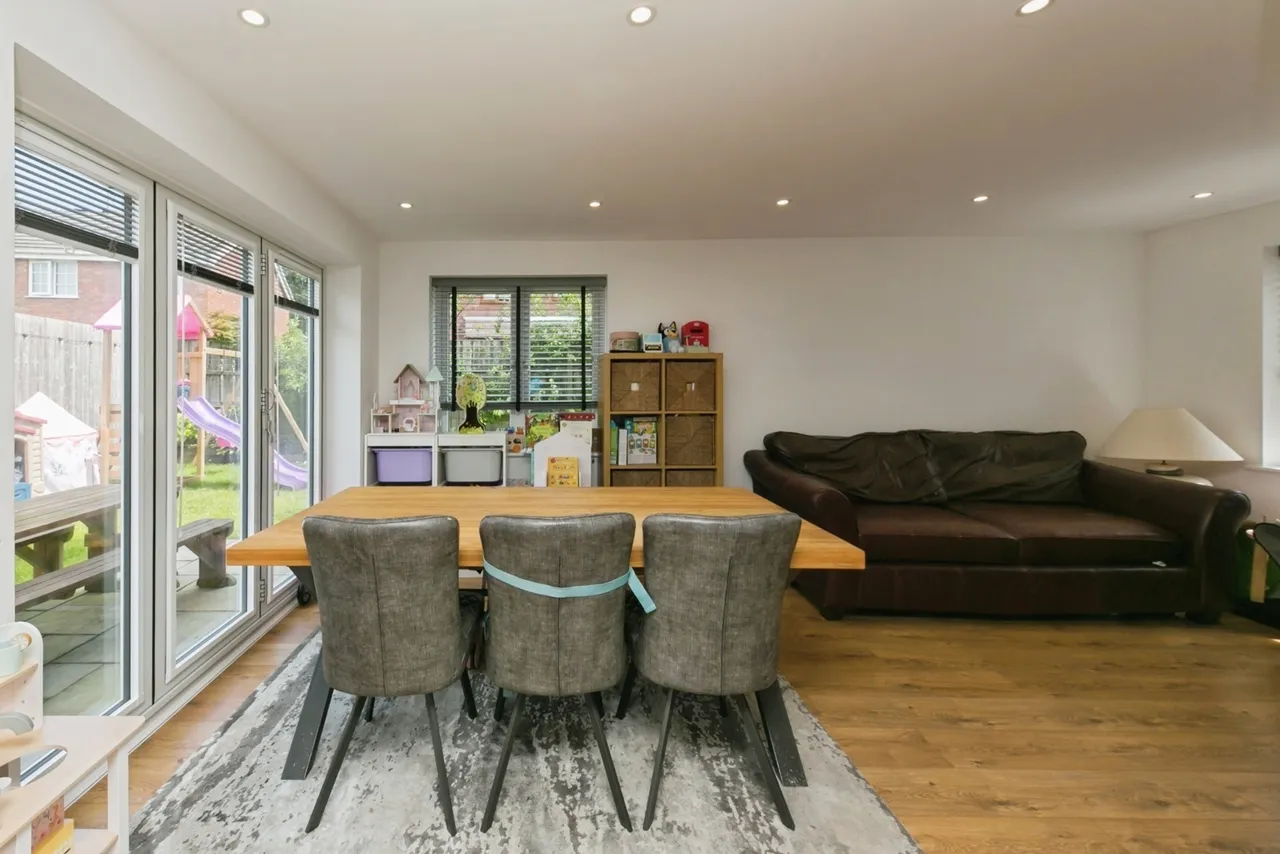 Crewe Road, CREWE, Cheshire, CW2, photo 8