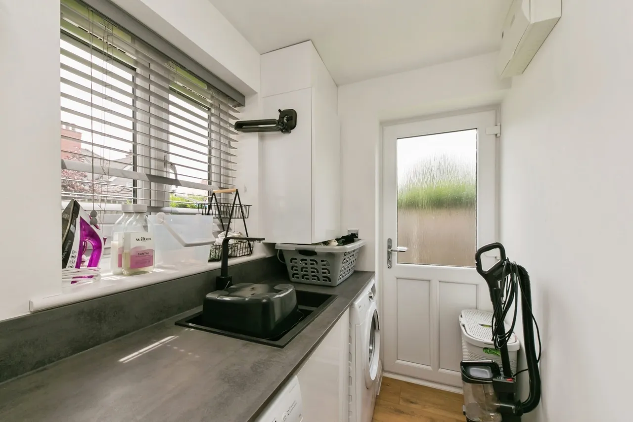 Crewe Road, CREWE, Cheshire, CW2, photo 6