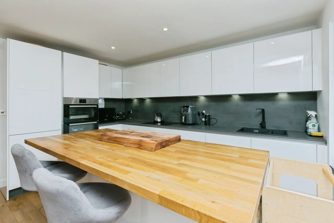 Crewe Road, CREWE, Cheshire, CW2, photo 7