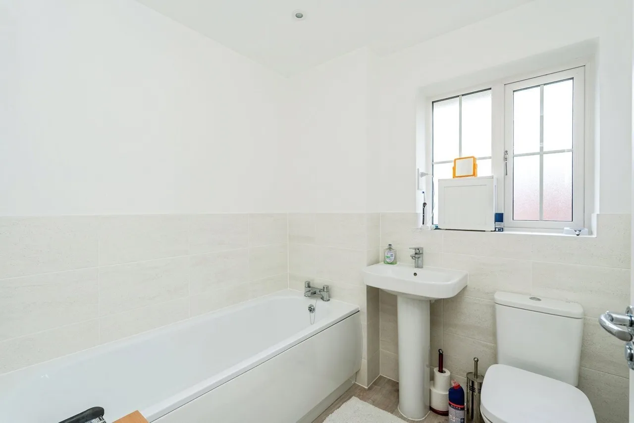 Harrison Way, Rownhams, SO16, photo 12